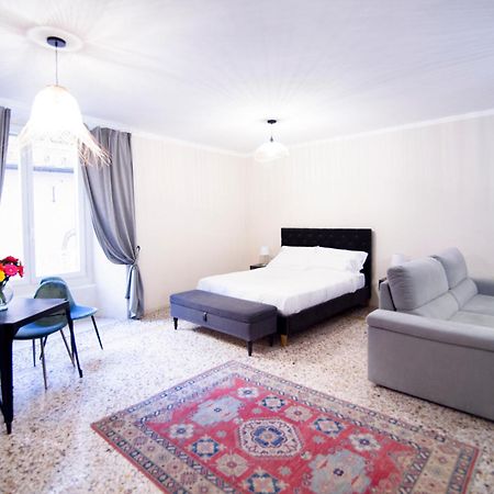 La Piazzetta Rooms & Apartments Genoa Exterior photo